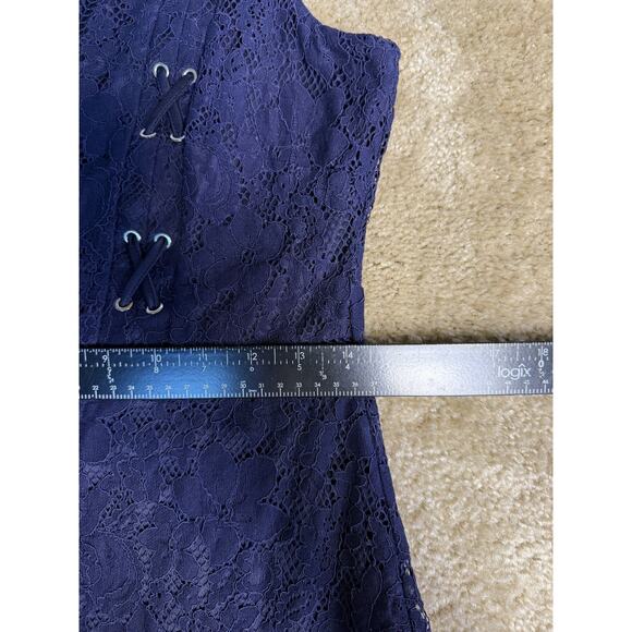 Guess Womens Navy Lace Shift Dress Size 8 Floral Embroidered Stretch Mini D669 - Picture 11 of 13